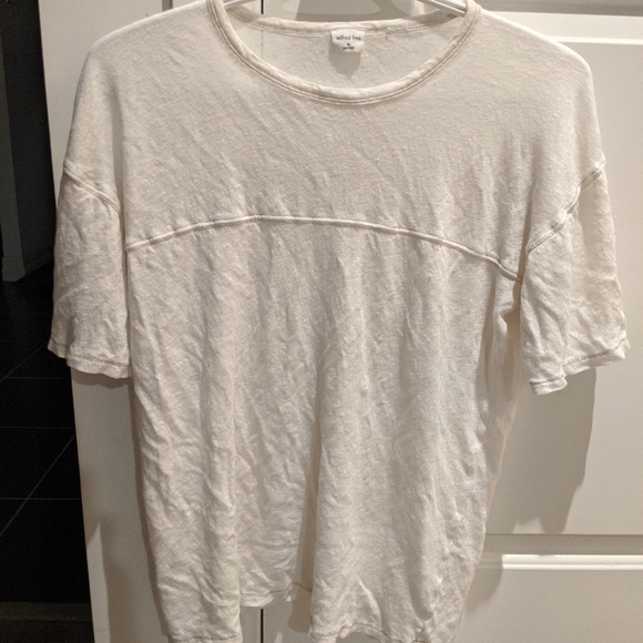 ✨3 for $25✨ Aritzia Wilfred Free Linen T-shirt - Picture 3 of 6